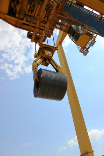 Der Coil am Kran Der Coil am Kran